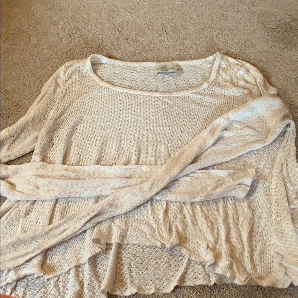Lightweight crop sweater